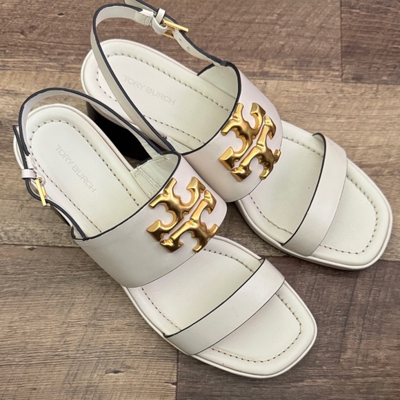 Tory Burch White Sandals with Gold Logo - Picture 6 of 6